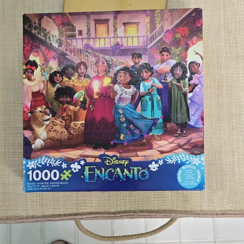 Disney Encanto Blue and Purple Puzzle 1000 Pieces